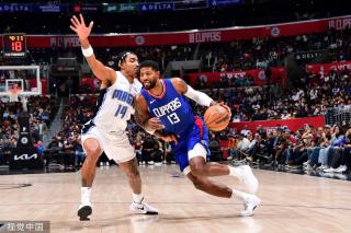 稳步迈进 稳步迈进